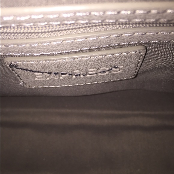 Women’s crossbody Purse - Picture 4 of 6